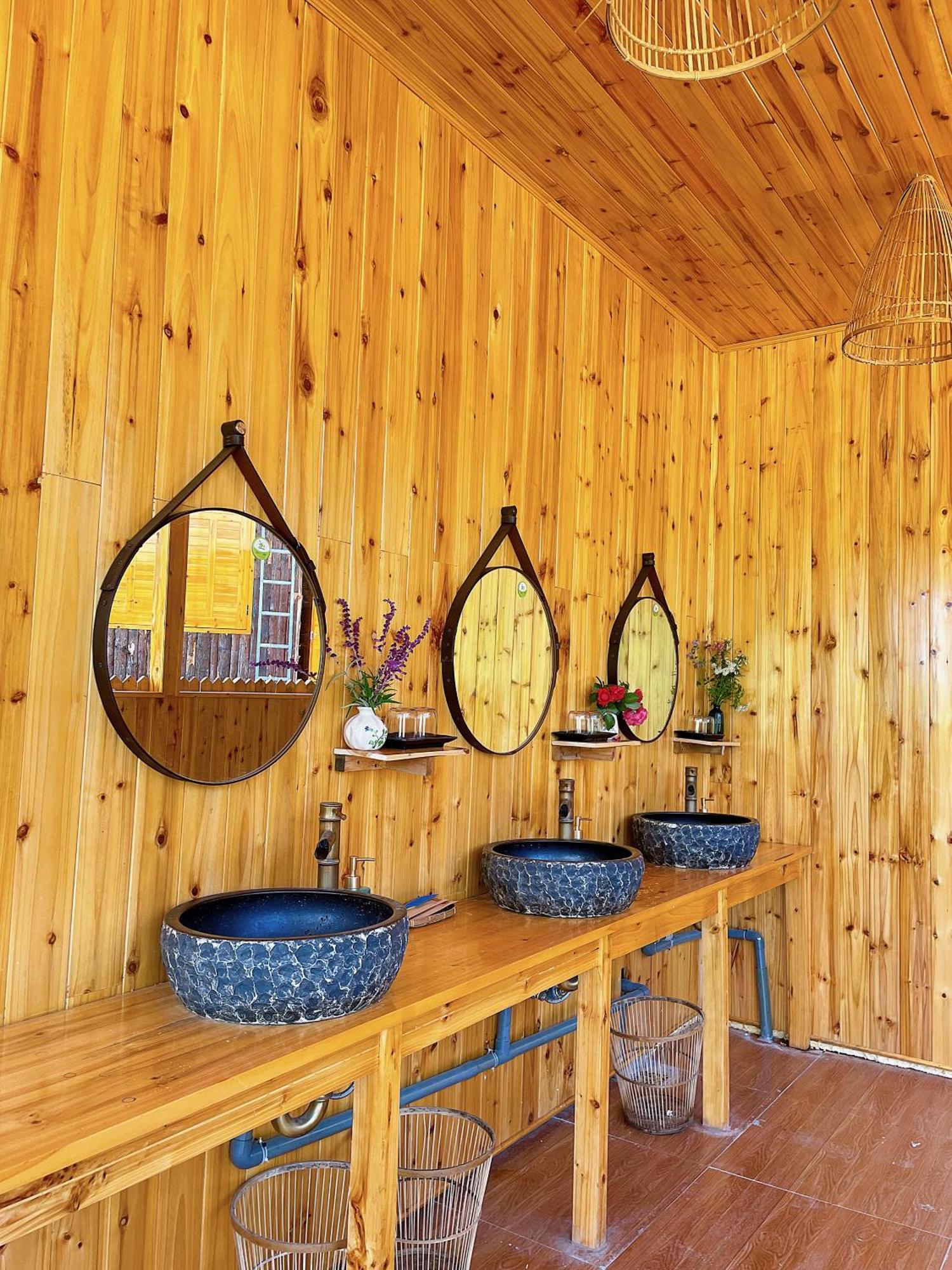 Ngu Chi Son Trekking Sapa Hotel Ngoại thất bức ảnh